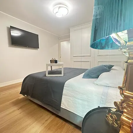 Dimora Donna Galante 아파트